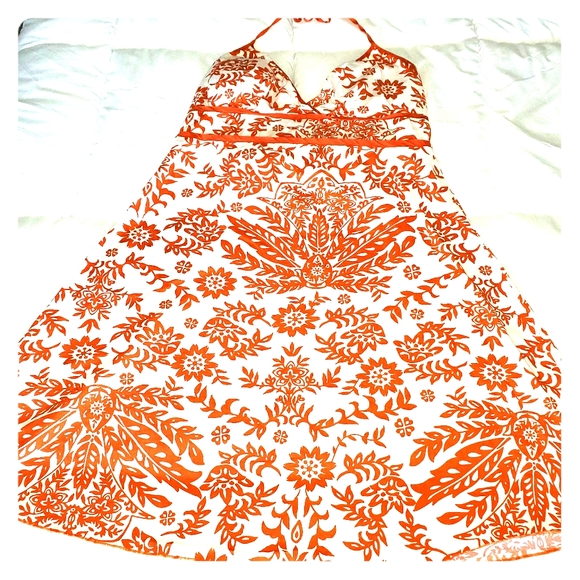 Speechless Dresses & Skirts - Precious spring halter dress.
